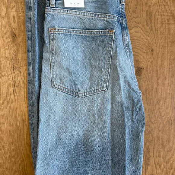 NWT Zara High Rise Wide Leg jeans - size 6 - Picture 5 of 5